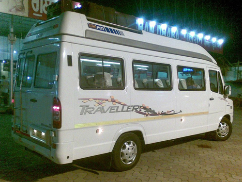 15 seater tempo traveller hosur