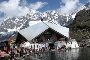 Hemkund Sahib Pilgrim for an Amazing Experience: Best Time, Location Hemkund Sahib Pilgrim for an Amazing Experience: Best Time, Location