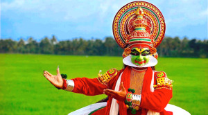 8 Must To Do Things in Kerala: Kathakali, Crafts, Backwater, Elephant 8 Must To Do Things in Kerala: Kathakali, Crafts, Backwater, Elephant