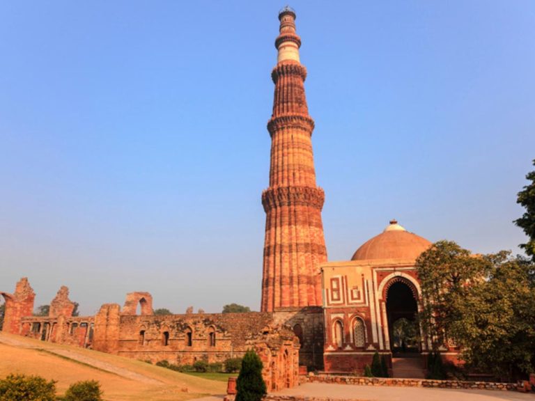 qutub minar delhi