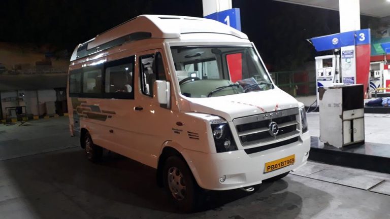 luxury tempo traveller