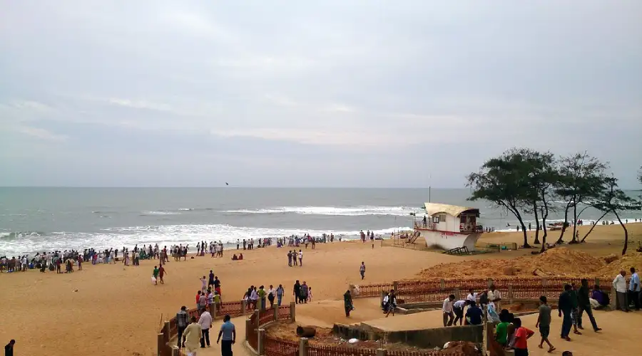 Calangute Beach (For Parasailing)