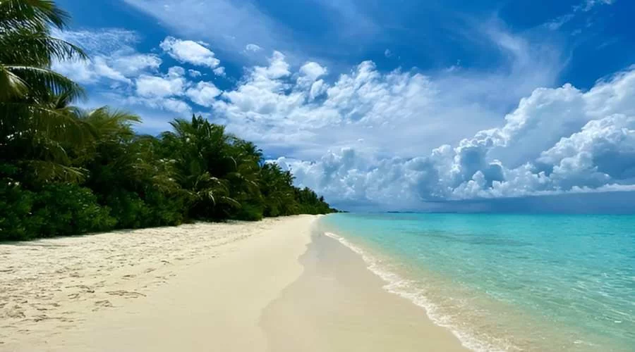 Dhigurah Island