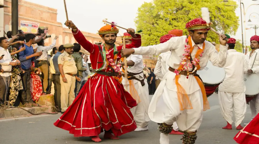 Gair the best Folk Dance in Rajasthan