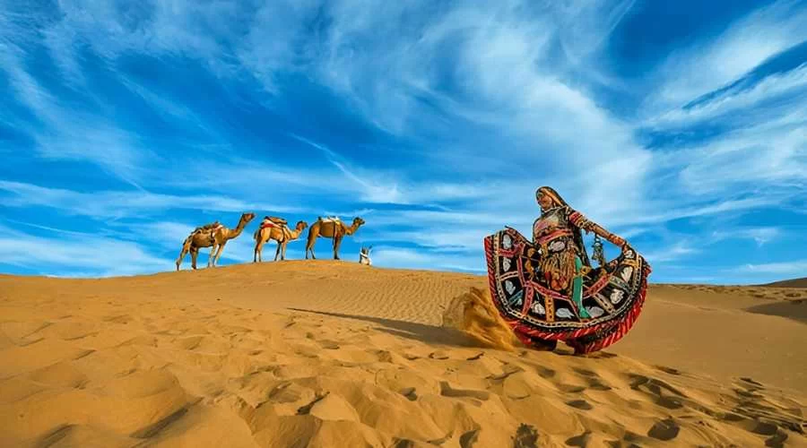 Jaisalmer, Khuri sand dunes