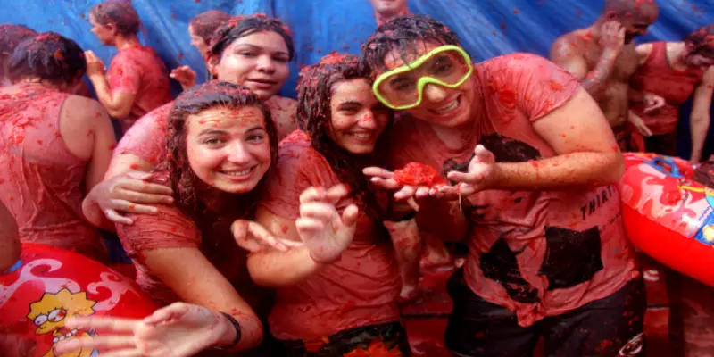 La Tomatina spain popular festival