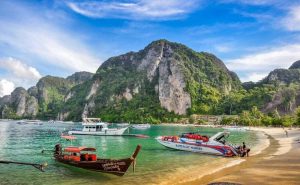 Beautiful countries that Indians can visit without a visa ! Beautiful countries that Indians can visit without a visa !