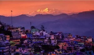 Khirsu that hidden village from where the home of the Himalayas is visible Khirsu that hidden village from where the home of the Himalayas is visible