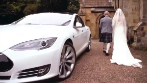 How to Hire a Luxury Car for Your Wedding: The Whole Story How to Hire a Luxury Car for Your Wedding: The Whole Story