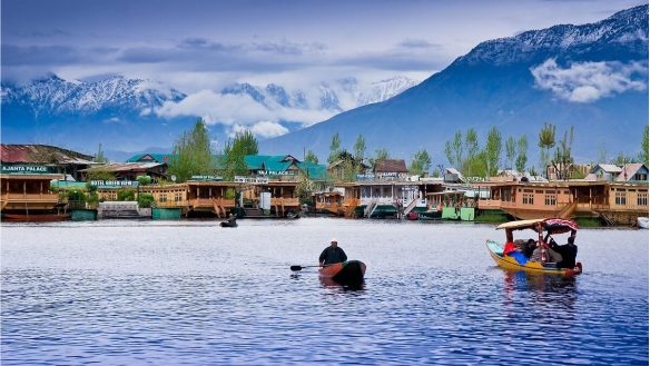 Srinagar - the best places to see in kashmir