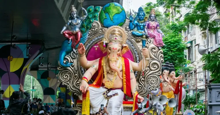 ganesh chaturthi 2025 start and end date image