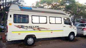 12 Seater Deluxe Tempo Traveller