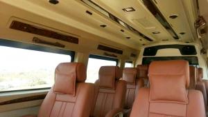 9 Seater Luxury Tempo Traveller