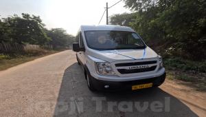 11 Seater Maharaja Ventilation Force Urbania