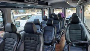 11 Seater Maharaja Ventilation Force Urbania