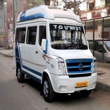 3 Days Agra Jaipur Tour by Tempo Traveller