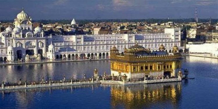 Chandigarh Amritsar With Dalhousie Tour Package