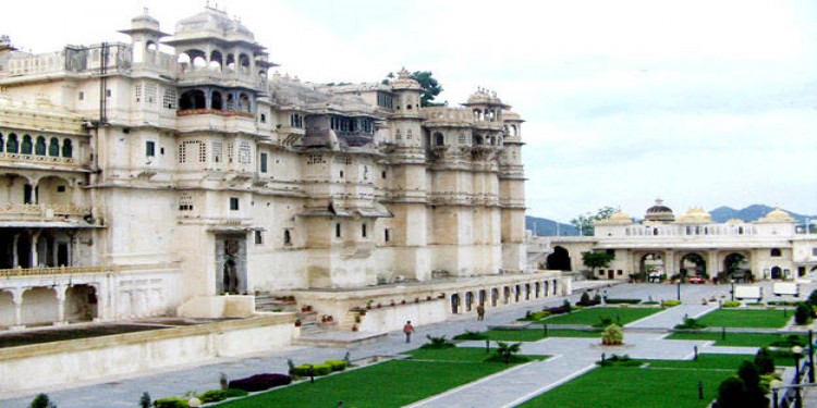 08 Days Scenic Rajasthan Jaipur Kishangarh Udaipur Tour